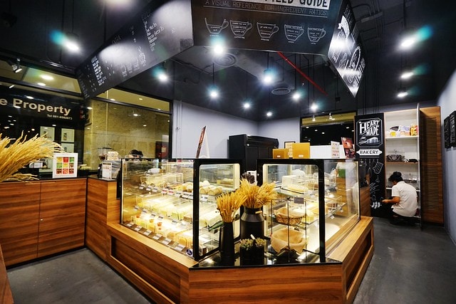 20251102-vny9b 20251102-vny9b