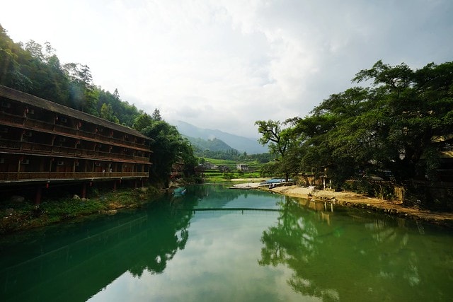 20251102-ybn4s 20251102-ybn4s