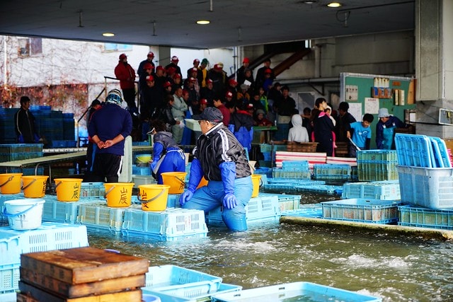 20251102-6nrev 20251102-6nrev