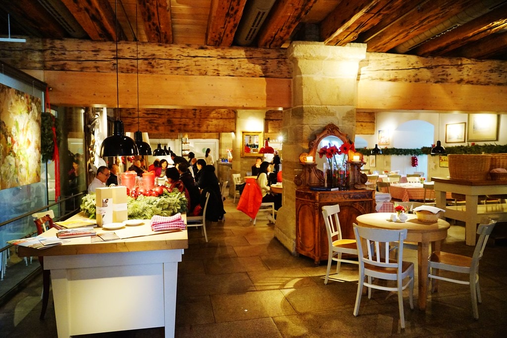 20251102-78a5v 20251102-78a5v