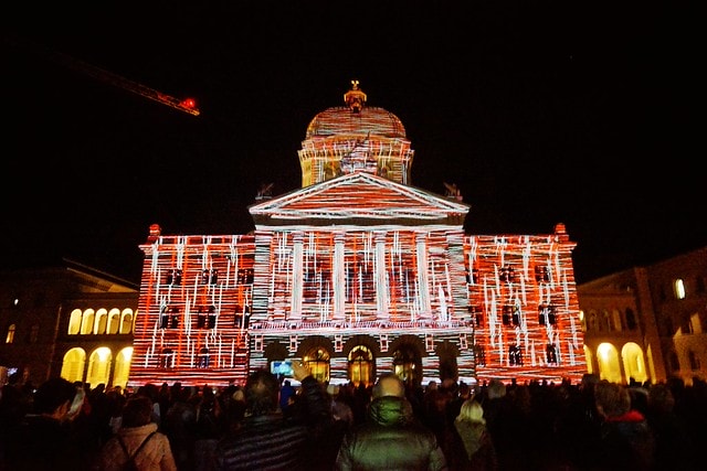 20251102-9ldt7 20251102-9ldt7