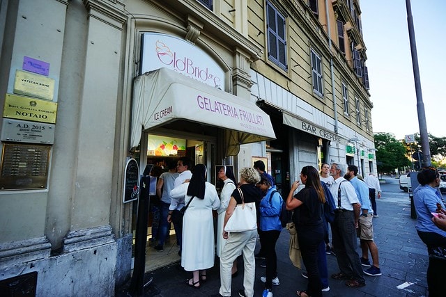 20251102-eyrdq 20251102-eyrdq