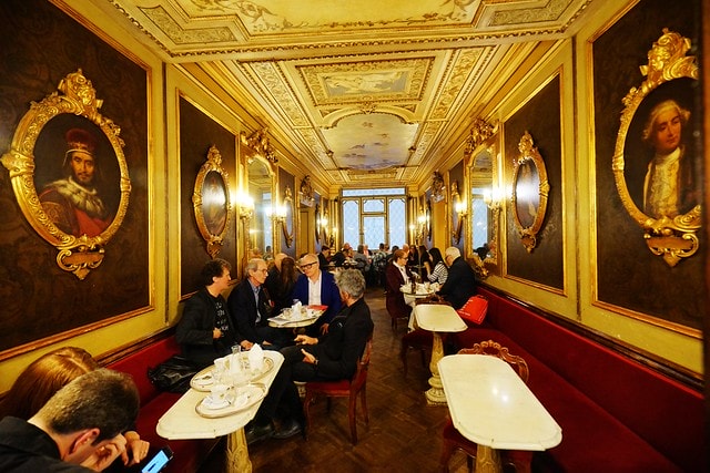 20251102-hzgx0 20251102-hzgx0