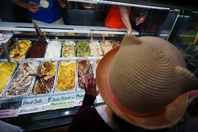 20251102-via2f 20251102-via2f