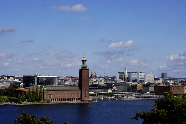 20251102-xif7i 20251102-xif7i