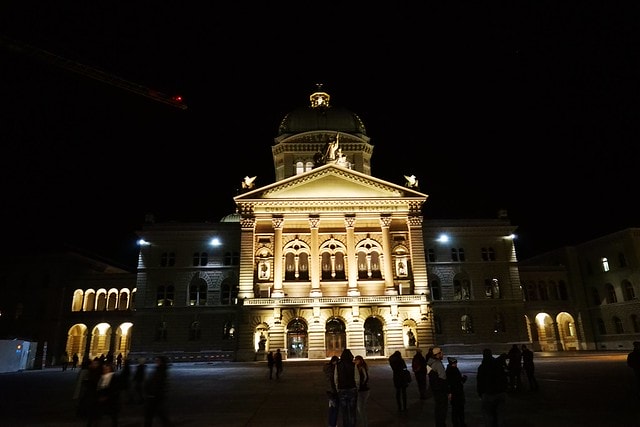 20251102-xqv5s 20251102-xqv5s