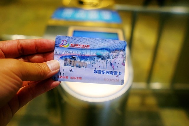 20251102-36fhm 20251102-36fhm