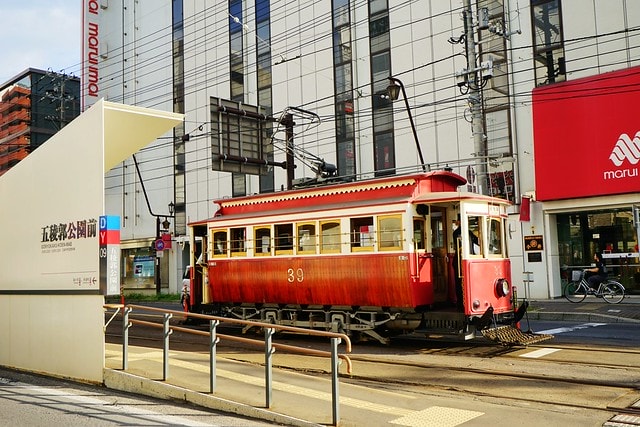 20251102-3zyr0 20251102-3zyr0