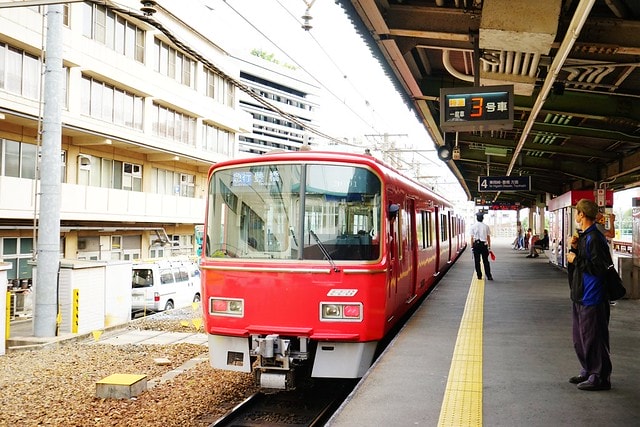 20251102-kpl4q 20251102-kpl4q