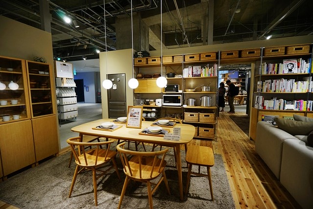 20251102-nnqee 20251102-nnqee