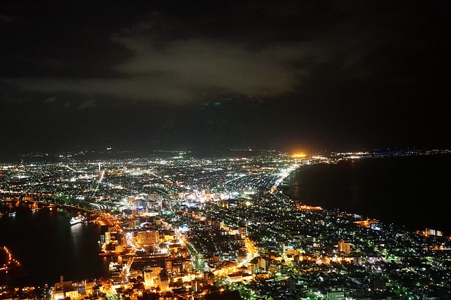 20251102-tj081 20251102-tj081