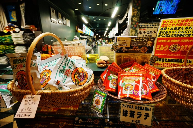 20251102-yt7d9 20251102-yt7d9