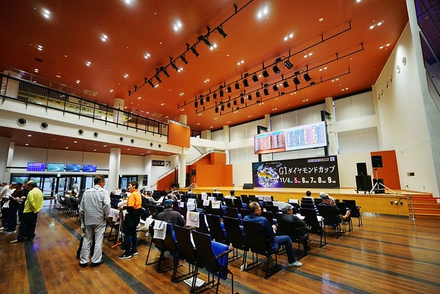 20251102-b7hpl 20251102-b7hpl