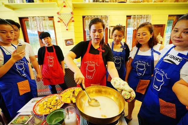 20251102-by5dh 20251102-by5dh