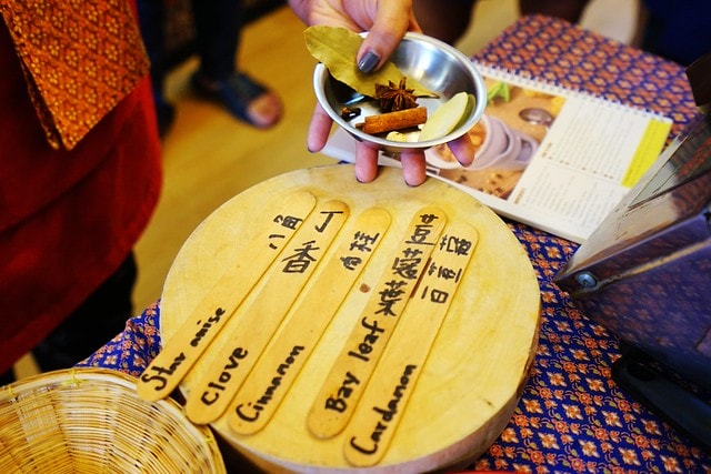 20251102-ns5ev 20251102-ns5ev