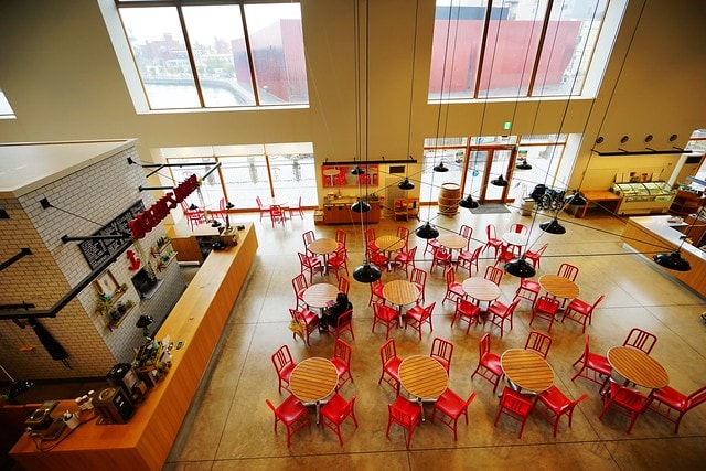 20251102-u5q64 20251102-u5q64