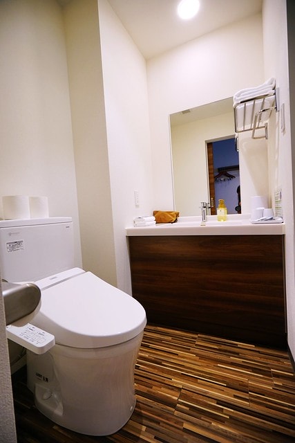 20251102-v9m9h 20251102-v9m9h