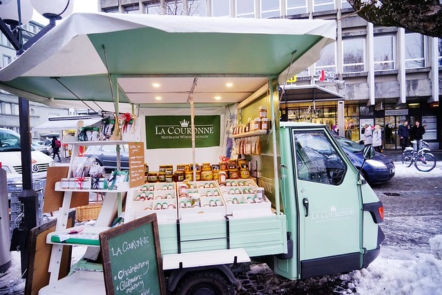 20251102-6y8jh 20251102-6y8jh