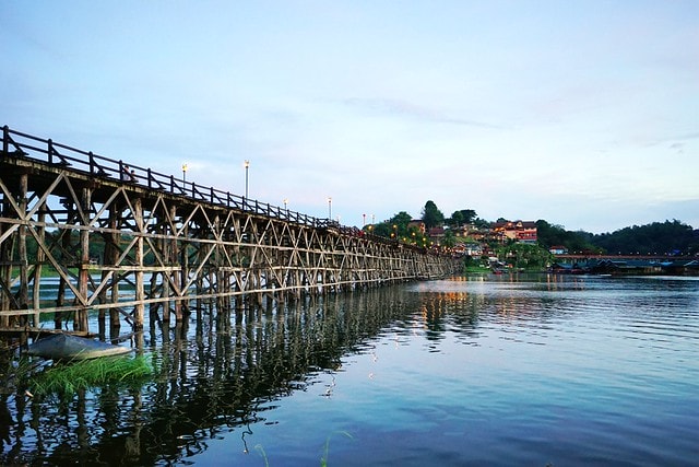 20251102-7b4dd 20251102-7b4dd