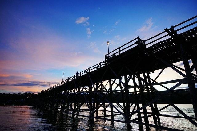 20251102-az9na 20251102-az9na