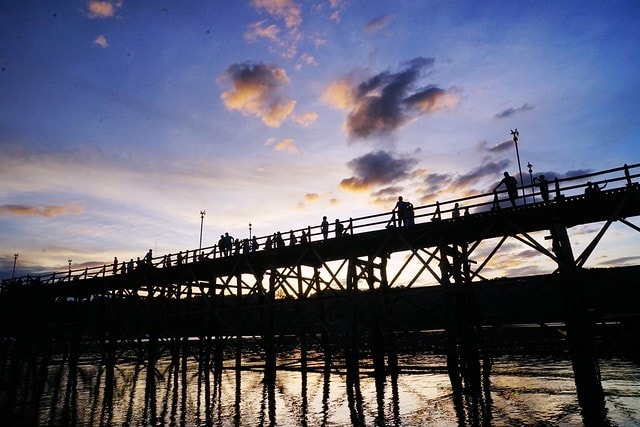 20251102-sauq9 20251102-sauq9