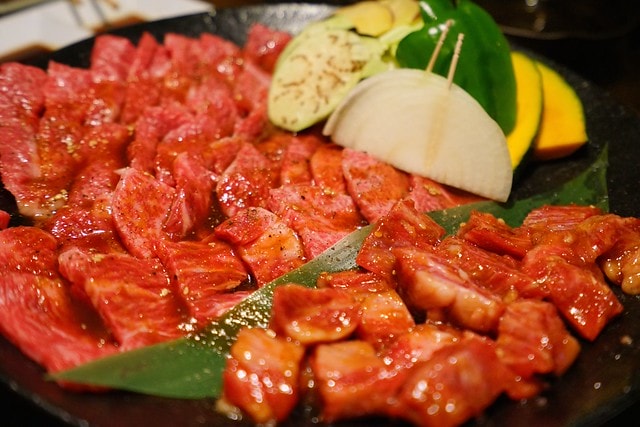 20251102-uiwax 20251102-uiwax