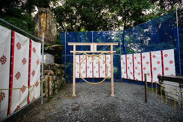 20251102-xyezw 20251102-xyezw