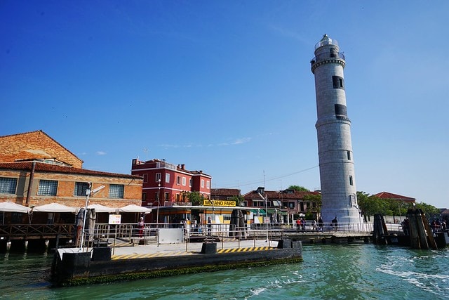 20251102-8z4f5 20251102-8z4f5