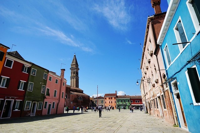 20251102-e5ne8 20251102-e5ne8