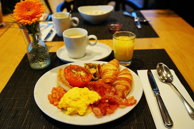 20251102-flf6h 20251102-flf6h