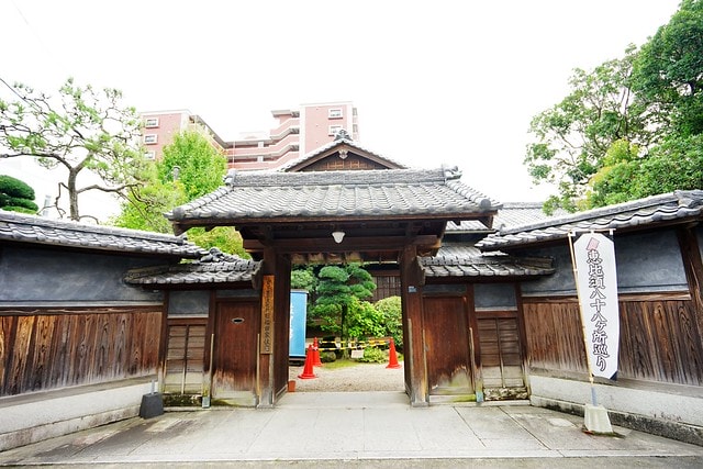 20251102-g74xn 20251102-g74xn