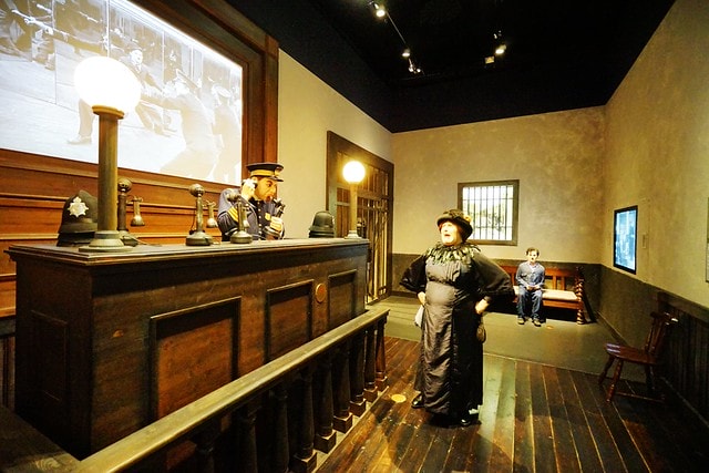 20251102-kfmye 20251102-kfmye