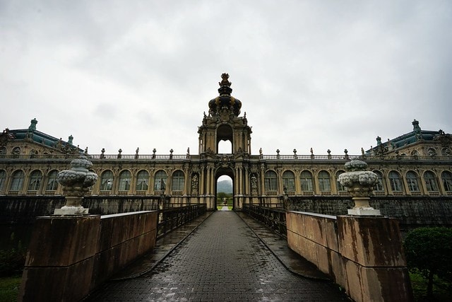 20251102-t46b1 20251102-t46b1