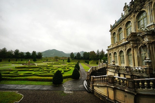 20251102-vzffp 20251102-vzffp