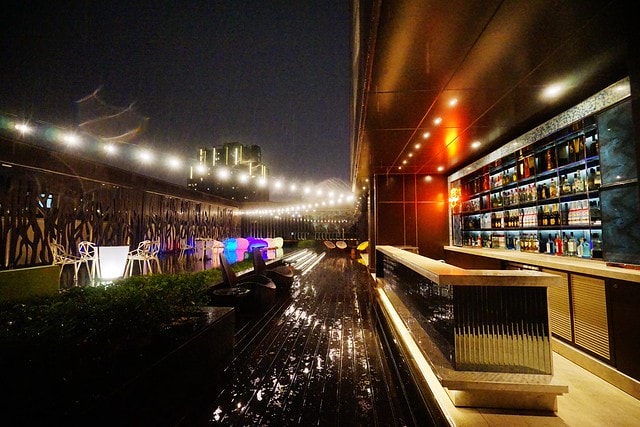 20251102-w9i5n 20251102-w9i5n