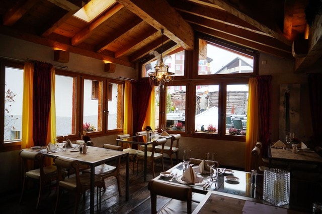 20251102-yjvj6 20251102-yjvj6