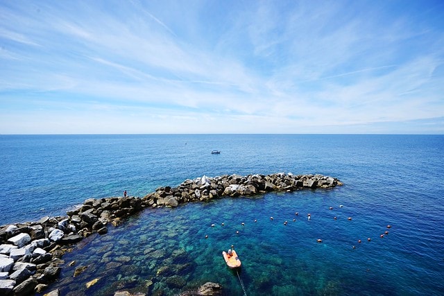 20251102-6vcdy 20251102-6vcdy