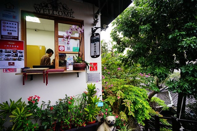 20251102-83z0h 20251102-83z0h