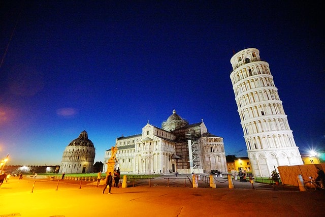 20251102-8v4pc 20251102-8v4pc