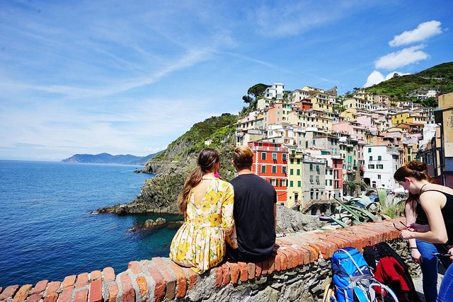 20251102-a0aj1 20251102-a0aj1