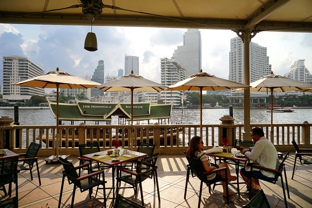 20251102-cbn8e 20251102-cbn8e