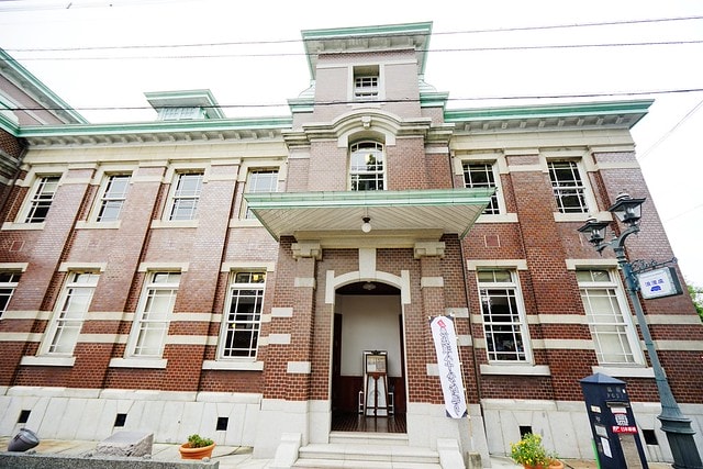 20251102-lyiax 20251102-lyiax