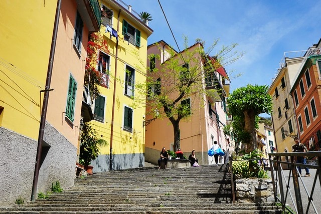 20251102-o3iyx 20251102-o3iyx