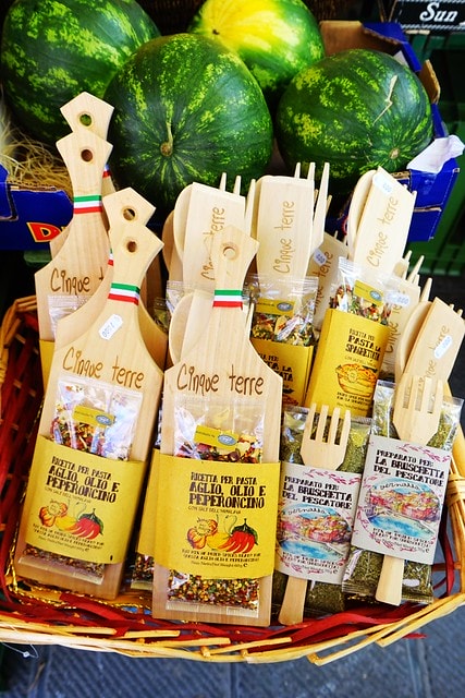 20251102-szzm8 20251102-szzm8