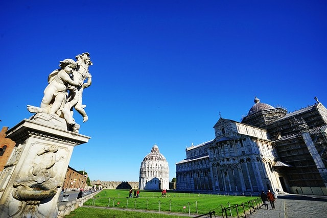 20251102-zd48p 20251102-zd48p