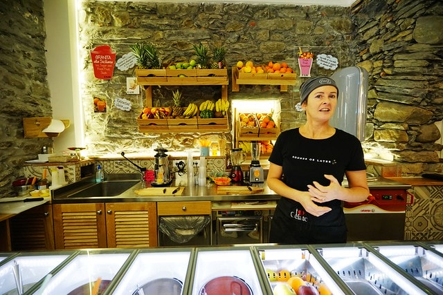 20251102-959yi 20251102-959yi