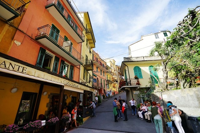 20251102-t1b8h 20251102-t1b8h