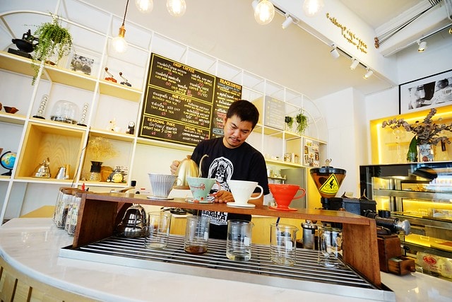 20251102-9v907 20251102-9v907