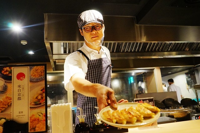 20251102-d818o 20251102-d818o