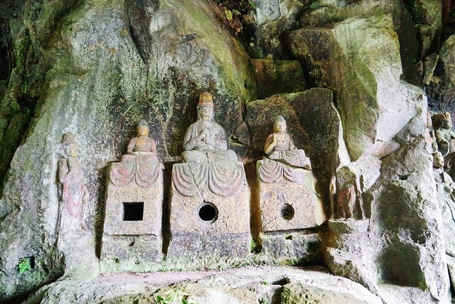 20251102-dq0ov 20251102-dq0ov